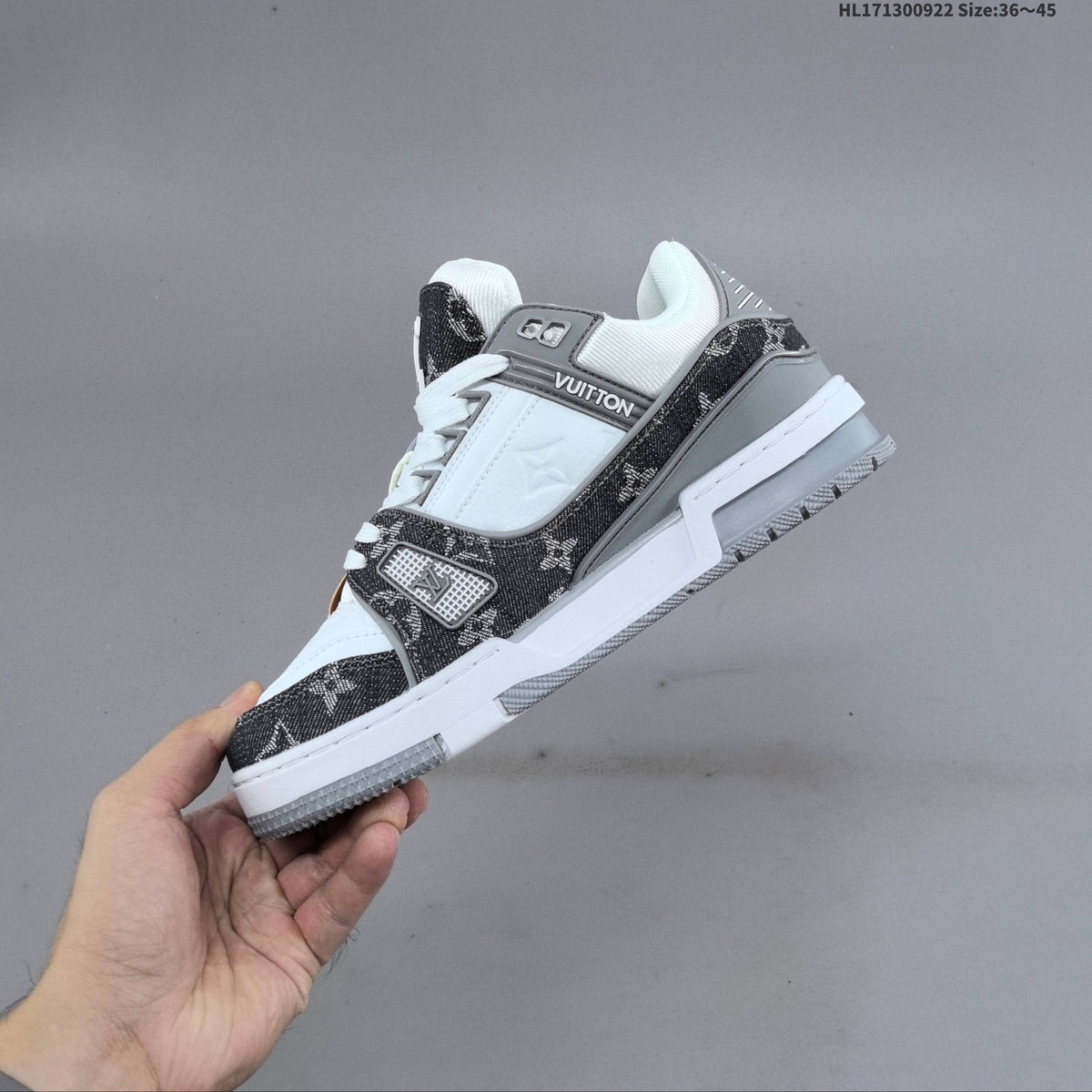 Classic Low-Top Fashion Sneakers