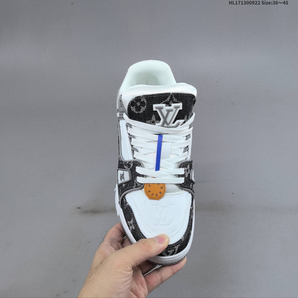 Classic Low-Top Fashion Sneakers